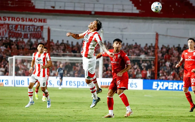 Soi kèo Huracan vs Instituto 01h30 ngày 27/5/2024